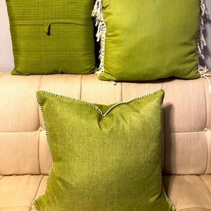 Decorative pillows